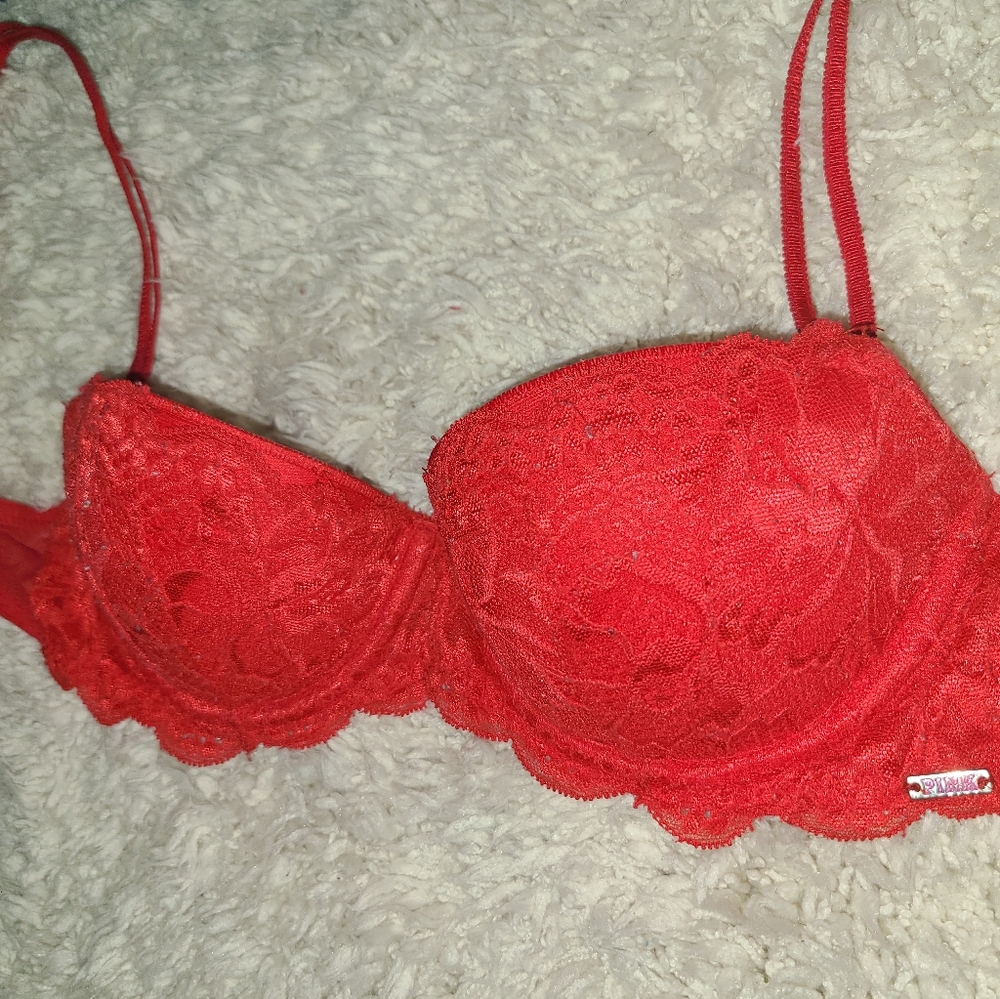 VS PINK bra
